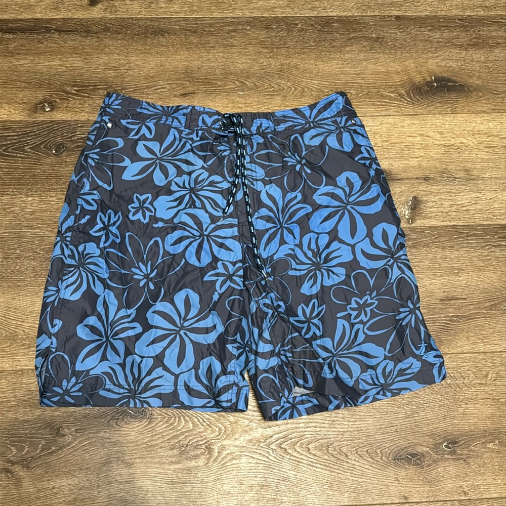 Izod‎ swim trunks xxl